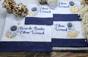 KIT ESSENCIAL 4 FRALDAS PERSONALIZADAS _ ASTRONAUTA